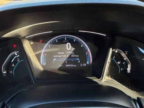 Used 2019 Honda Civic LX image 21