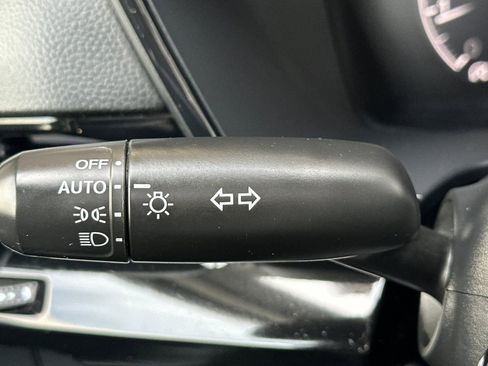 Used 2025 Honda CR-V EX-L image 37