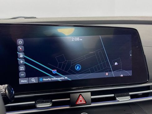 Used 2025 Hyundai Elantra SEL FWD image 16