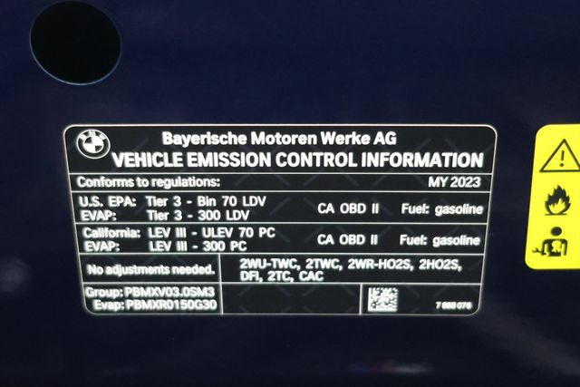 Used 2023 BMW M4 xDrive Competition AWD/4WD image 95