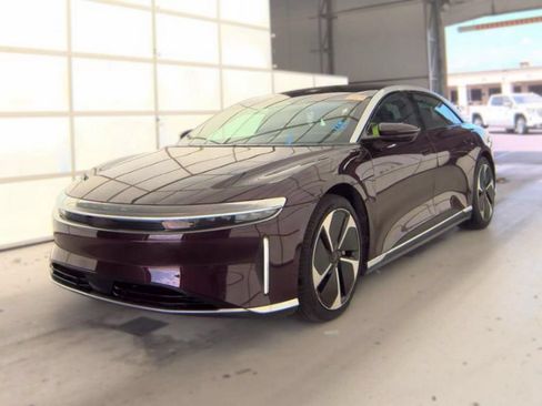 Used 2024 Lucid Air Touring AWD/4WD image 2