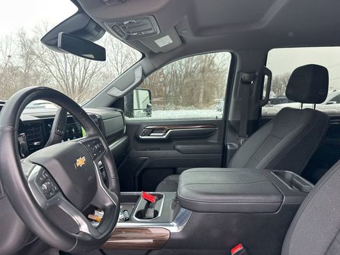 Certified 2024 Chevrolet Silverado 2500 LT w/ All Star Edition image 16