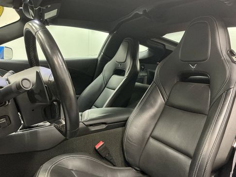 Used 2016 Chevrolet Corvette Stingray Coupe w/ 2LT Preferred Equipment Group RWD image 11