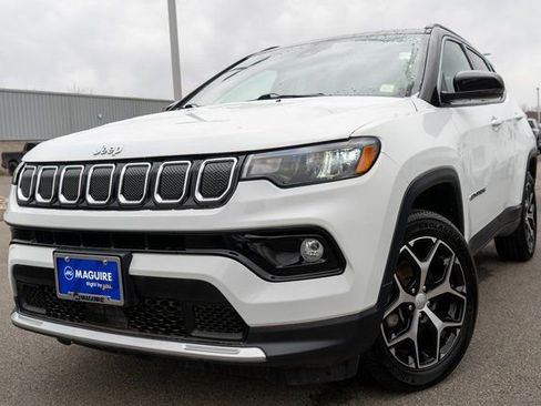 Used 2022 Jeep Compass Limited AWD/4WD image 1