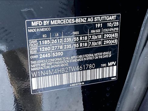 New 2026 Mercedes-Benz GLB 250 4MATIC image 13