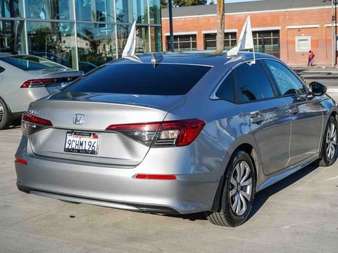 Used 2022 Honda Civic LX image 5