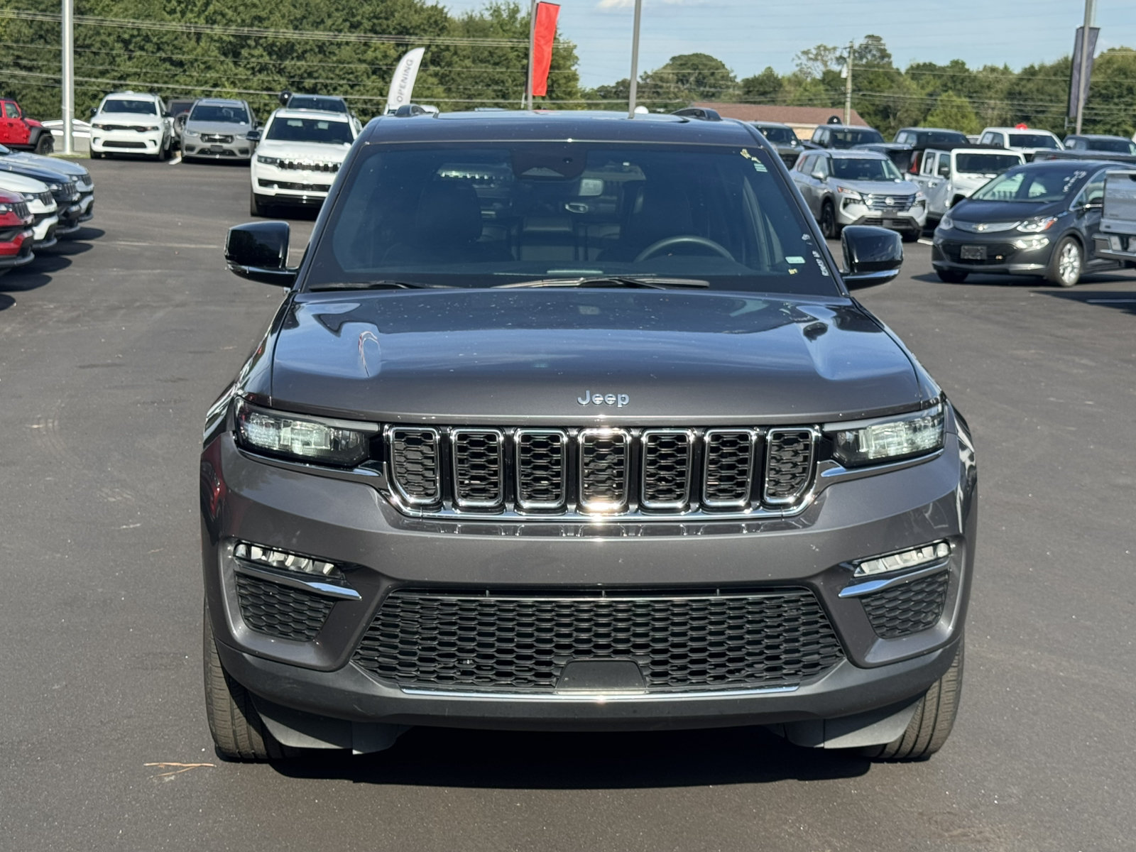 Used 2024 Jeep Grand Cherokee Limited 4xe AWD/4WD image 2