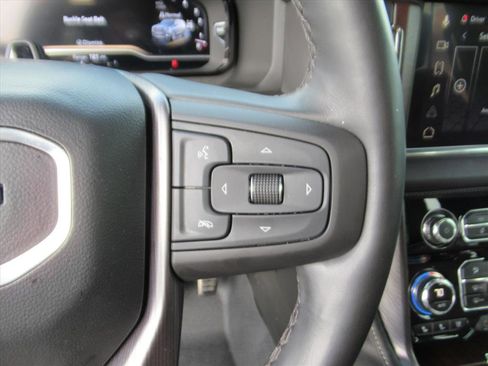 Used 2023 GMC Yukon Denali Ultimate image 21