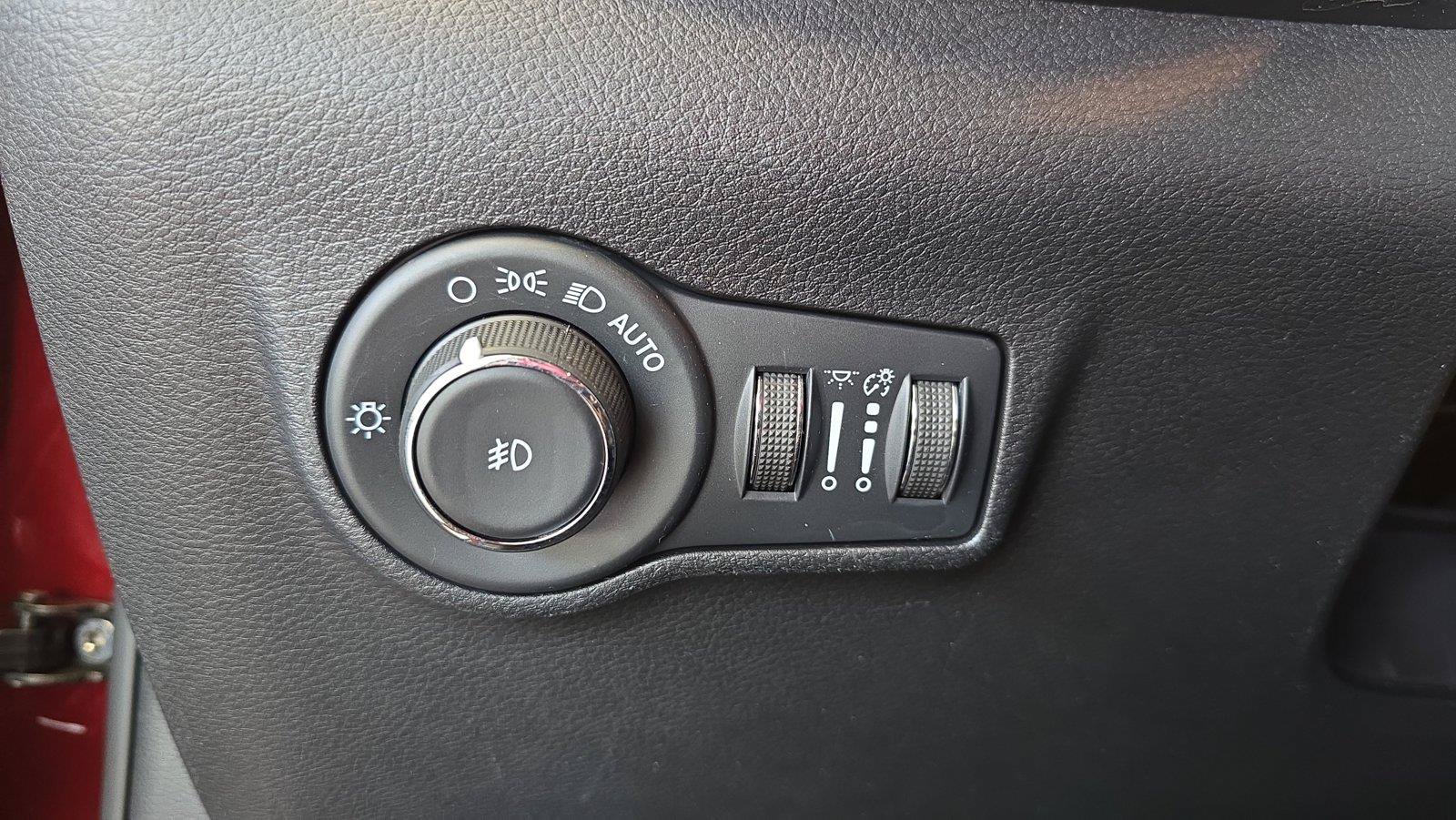Used 2022 Jeep Compass Latitude AWD/4WD image 25