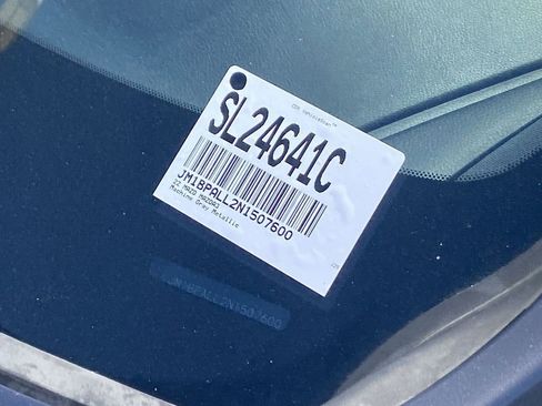 Used 2022 MAZDA MAZDA3 s image 31