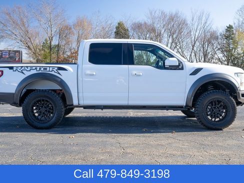 Used 2017 Ford F150 Raptor w/ Equipment Group 802A Luxury image 7