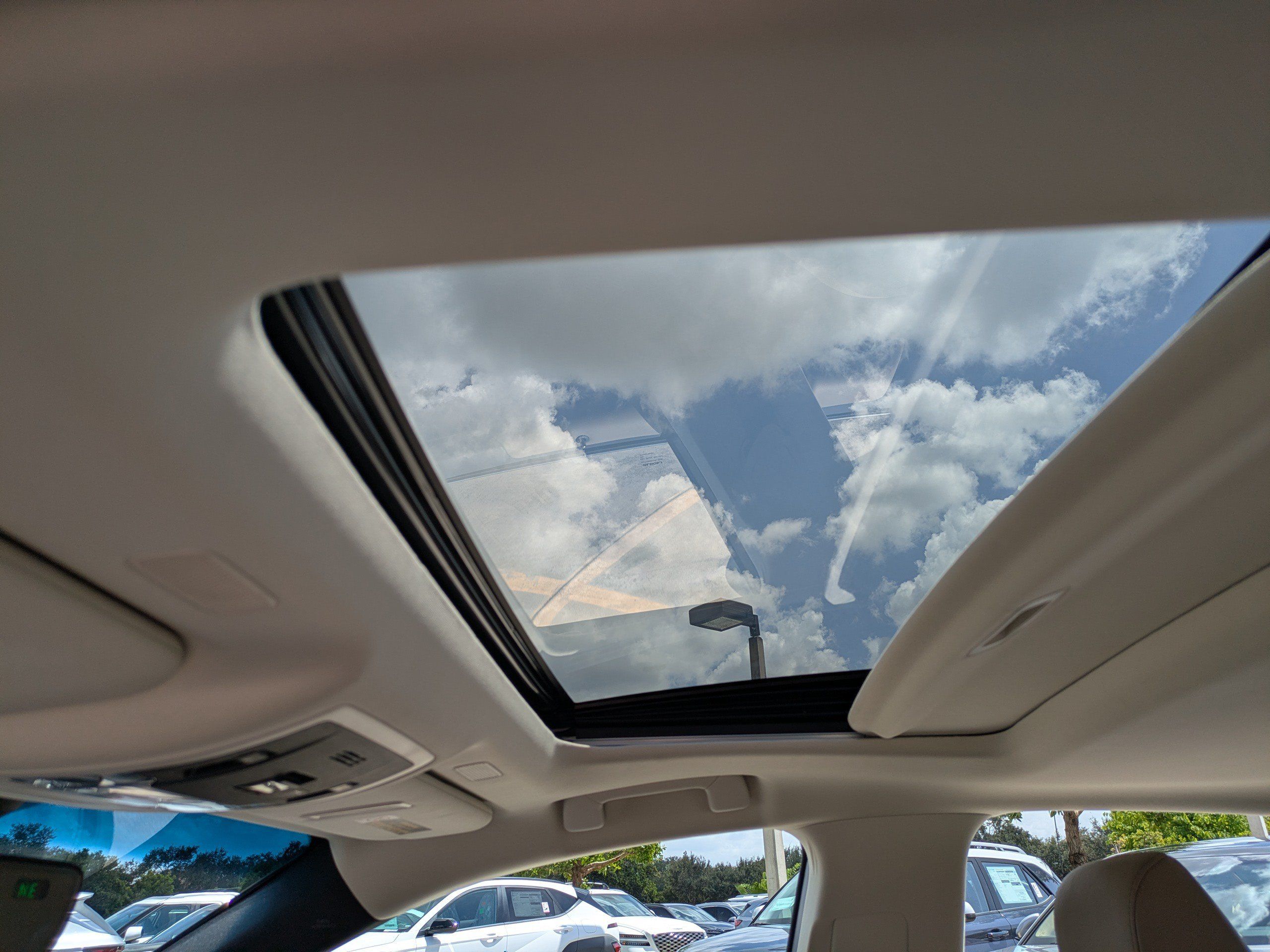 Used 2019 Lexus ES 350 w/ Premium Package FWD image 19
