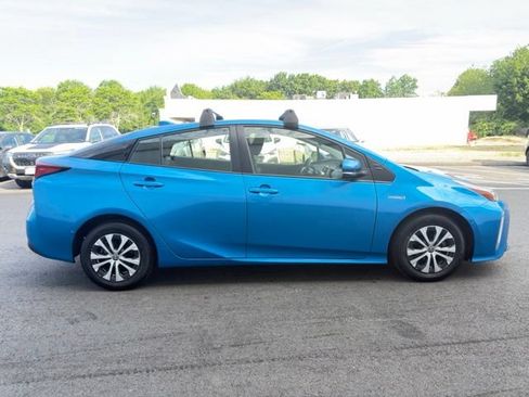 Used 2022 Toyota Prius LE AWD/4WD image 5