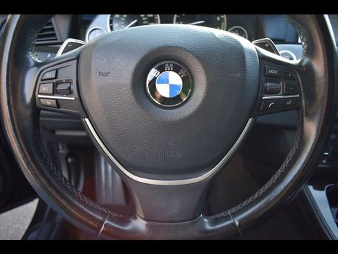 Used 2016 BMW 550i Sedan image 12