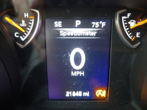 Used 2019 Jeep Wrangler Unlimited Sport S AWD/4WD image 16