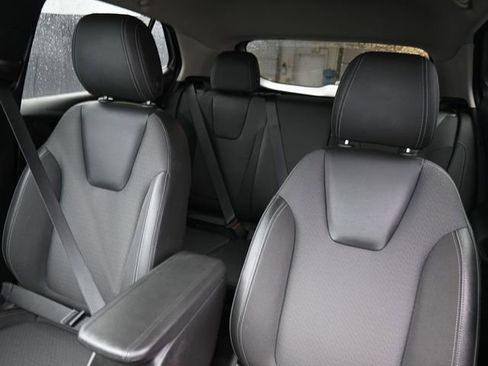 Used 2025 Buick Encore GX Preferred image 16