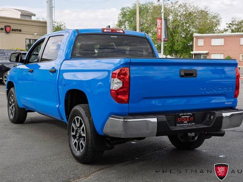 Used 2021 Toyota Tundra SR5 w/ TRD Off-Road Package AWD/4WD image 15