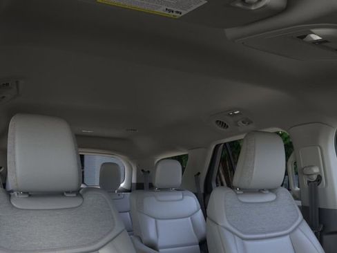 New 2026 Ford Explorer Active w/ Active Comfort Package RWD image 22