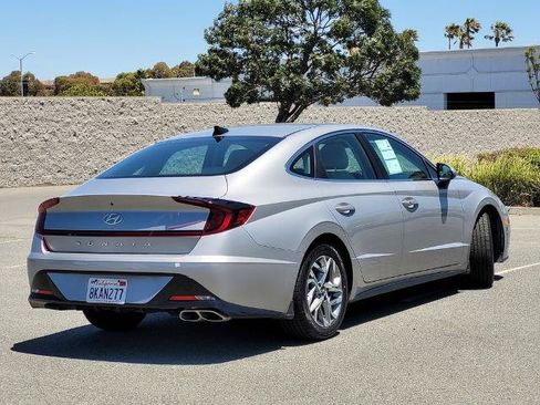Used 2023 Hyundai Sonata SEL w/ Preferred Accessory Package FWD image 4