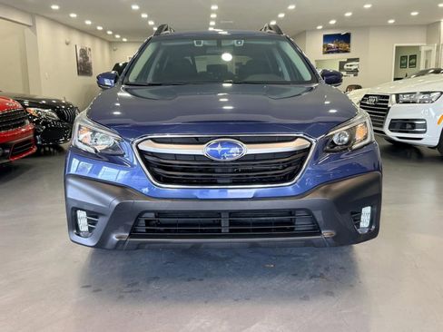 Used 2021 Subaru Outback Premium image 2