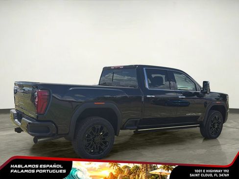 New 2026 GMC Sierra 2500 Denali w/ Denali Reserve Package AWD/4WD image 7