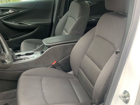 Used 2023 Chevrolet Malibu LT w/ Driver Confidence Package image 7