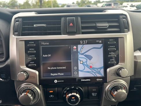 Used 2023 Toyota 4Runner SR5 Premium w/ Moonroof Package AWD/4WD image 17