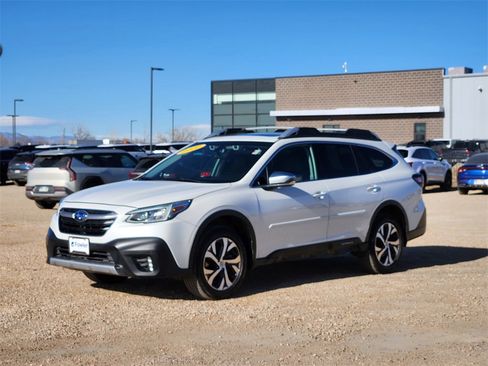 Used 2020 Subaru Outback Touring w/ Popular Package #2 image 4