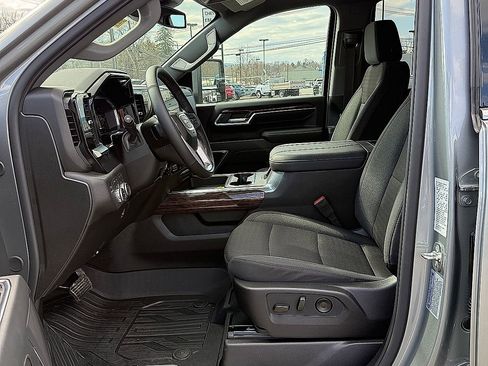New 2026 GMC Sierra 3500 SLE image 7