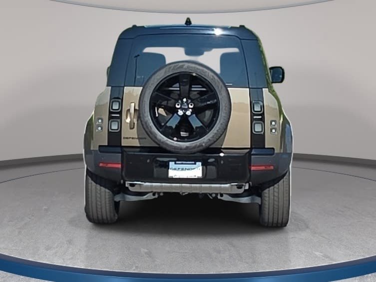 New 2026 Land Rover Defender 110 S AWD/4WD image 6