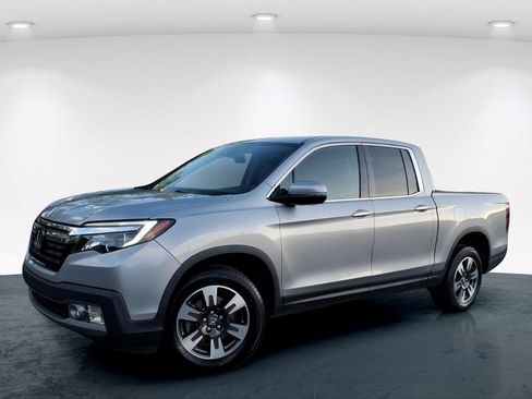 Used 2017 Honda Ridgeline RTL-E image 2