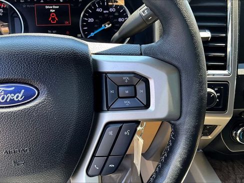 Used 2018 Ford F250 Lariat w/ Chrome Package AWD/4WD image 13