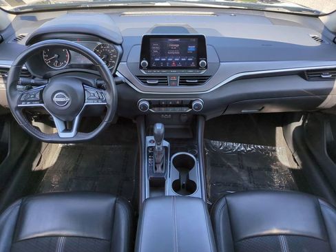 Certified 2024 Nissan Altima 2.5 SR image 14