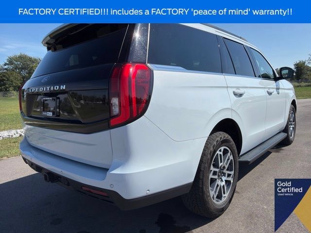 Used 2025 Ford Expedition Active AWD/4WD image 9
