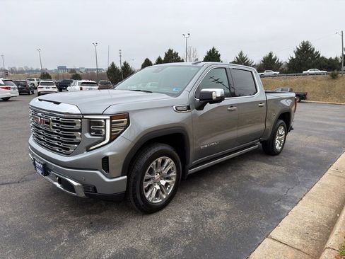 Used 2023 GMC Sierra 1500 Denali w/ Technology Package image 3