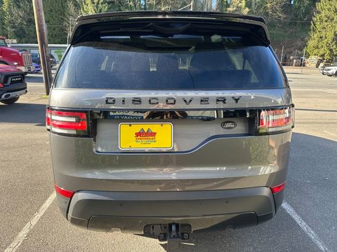 Used 2017 Land Rover Discovery HSE image 7