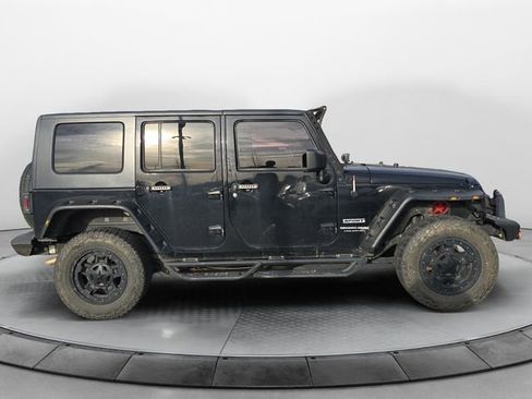 Used 2018 Jeep Wrangler Unlimited Sport S image 6