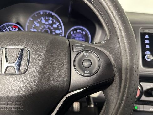 Used 2020 Honda HR-V Sport image 24