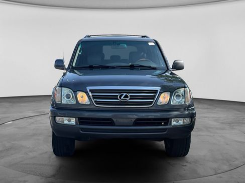 Used 2004 Lexus LX 470 4WD image 3