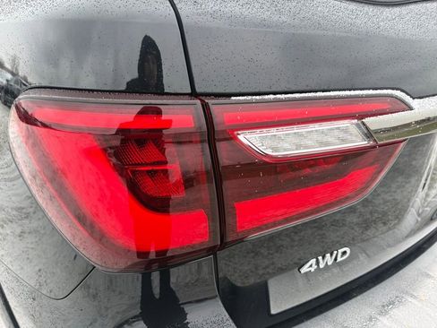 Used 2024 INFINITI QX80 Premium Select w/ Cargo Package image 10