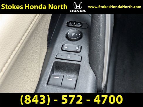 Certified 2017 Honda Civic EX-L image 24