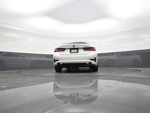 Used 2021 BMW 330i Sedan w/ Convenience Package image 26