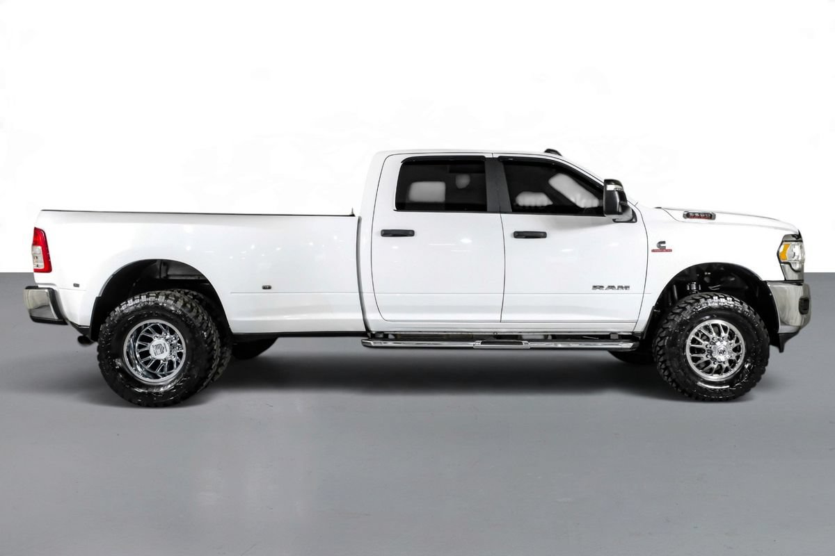Used 2024 RAM 3500 Big Horn AWD/4WD image 5