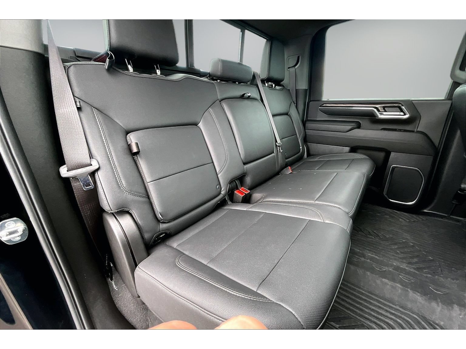 Used 2024 Chevrolet Silverado 2500 LTZ w/ LTZ Plus Package AWD/4WD image 26