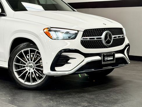 Certified 2024 Mercedes-Benz GLE 350 4MATIC image 3