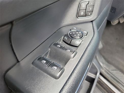 Used 2024 Ford Expedition Max XLT image 13