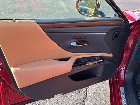 New 2025 Lexus ES 350 w/ Premium Package image 14