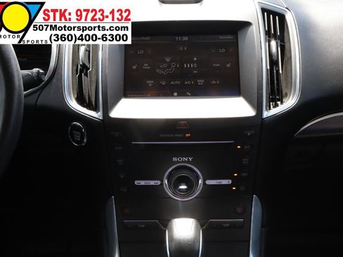 Used 2015 Ford Edge Titanium AWD/4WD image 19