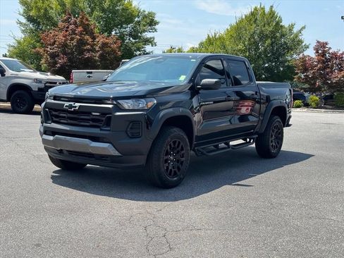 Used 2024 Chevrolet Colorado Trail Boss AWD/4WD image 7