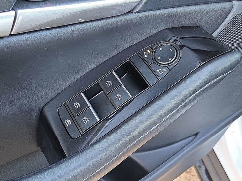 New 2025 MAZDA CX-30 AWD 2.5 S w/ Select Sport Pkg image 21